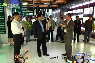 Liu Jiugui, the Deputy Inspector of the Ministry of Science and Technology, MOST, inspecting Kingsun.